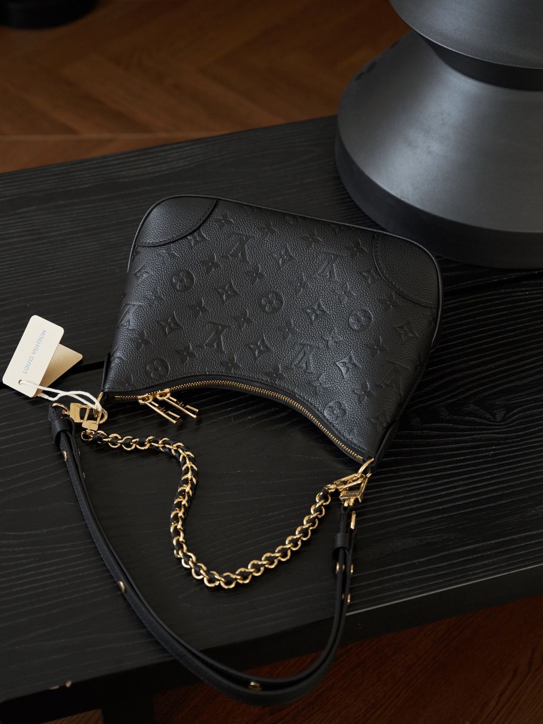 BOULOGNE small handbag M12930 P1450 original factory calf leather black cow horn all steel vacuum plated variable code chip version