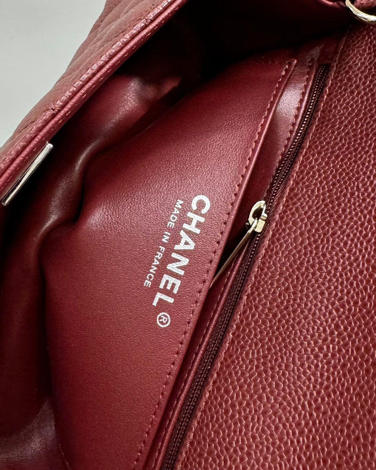 Latest version of classic ball pattern caviar cowhide 1116 whole imported original cowhide CF..MM directly regarded as high-end quality size 20Cm gold silver buckle ready stock P780