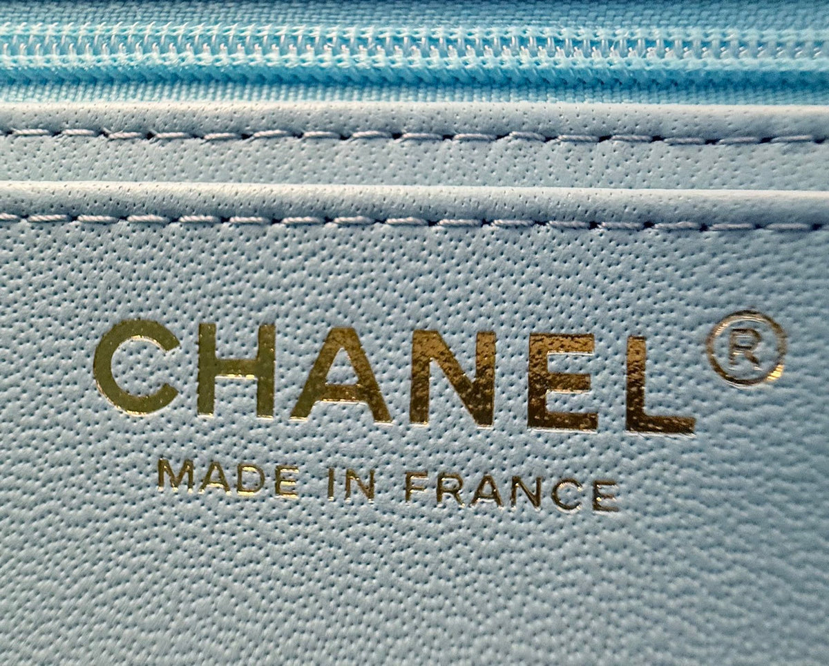 "Classic Flap" classic flap bag baby blue