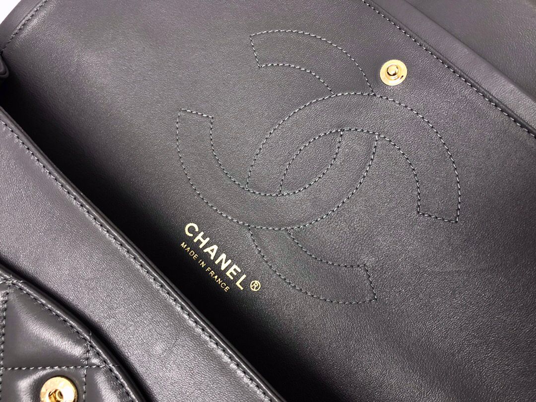 Upgraded version A1113 So beautiful that no one has friends CF Classic diamond series Original lambskin small buckle version Professionally customized heavyweight hardware shoulder straps Handmade wiring Lining leather Exquisite hot stamping font Uniform