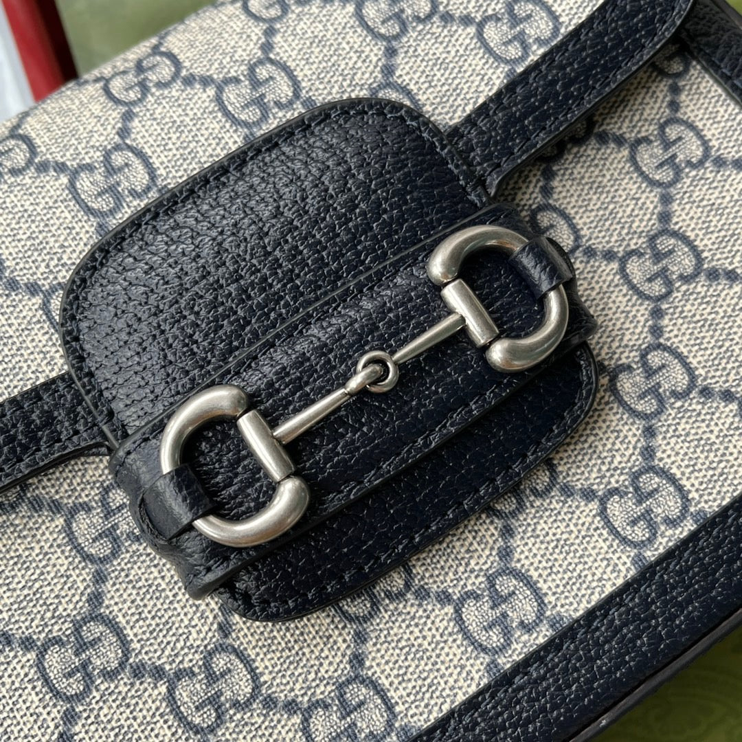 Original leather accessories (Cdfmall Sanya Duty Free Shop tote bag GG Supreme Gucci Love March new fashion collection introduces classic and timeless blue and beige combination inheritance material with low environmental impact. Canvas material has