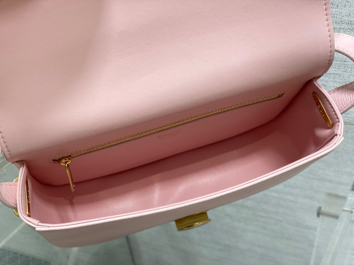Pink spot latest Medaillon series
