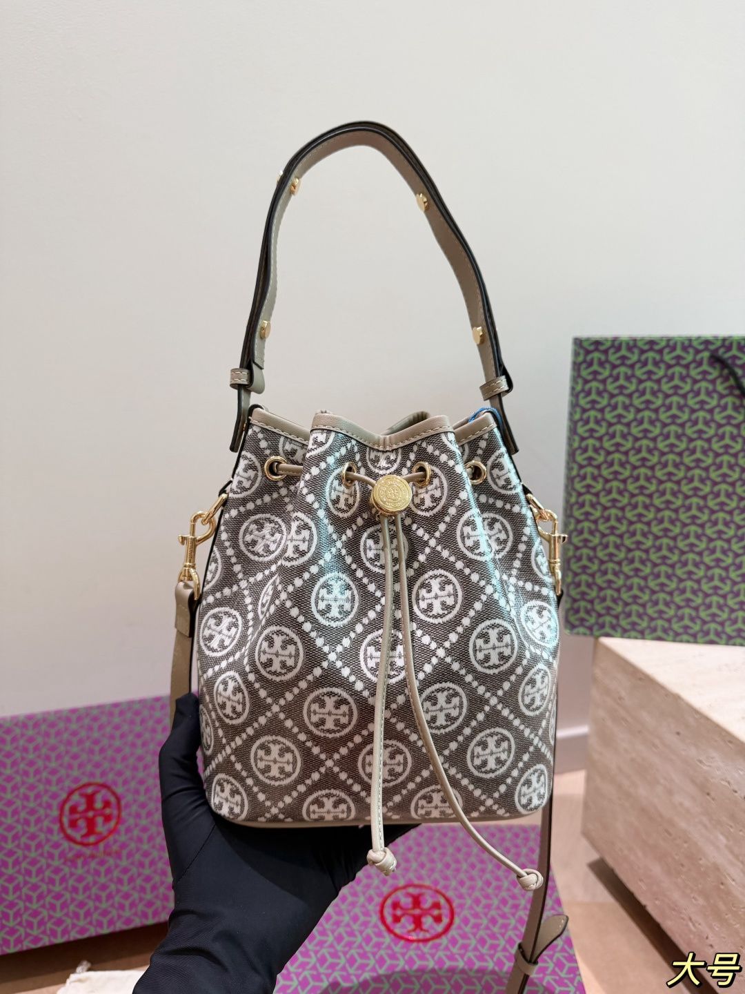 Large size box commuting versatile king | Tory Burch vintage water bucket bag