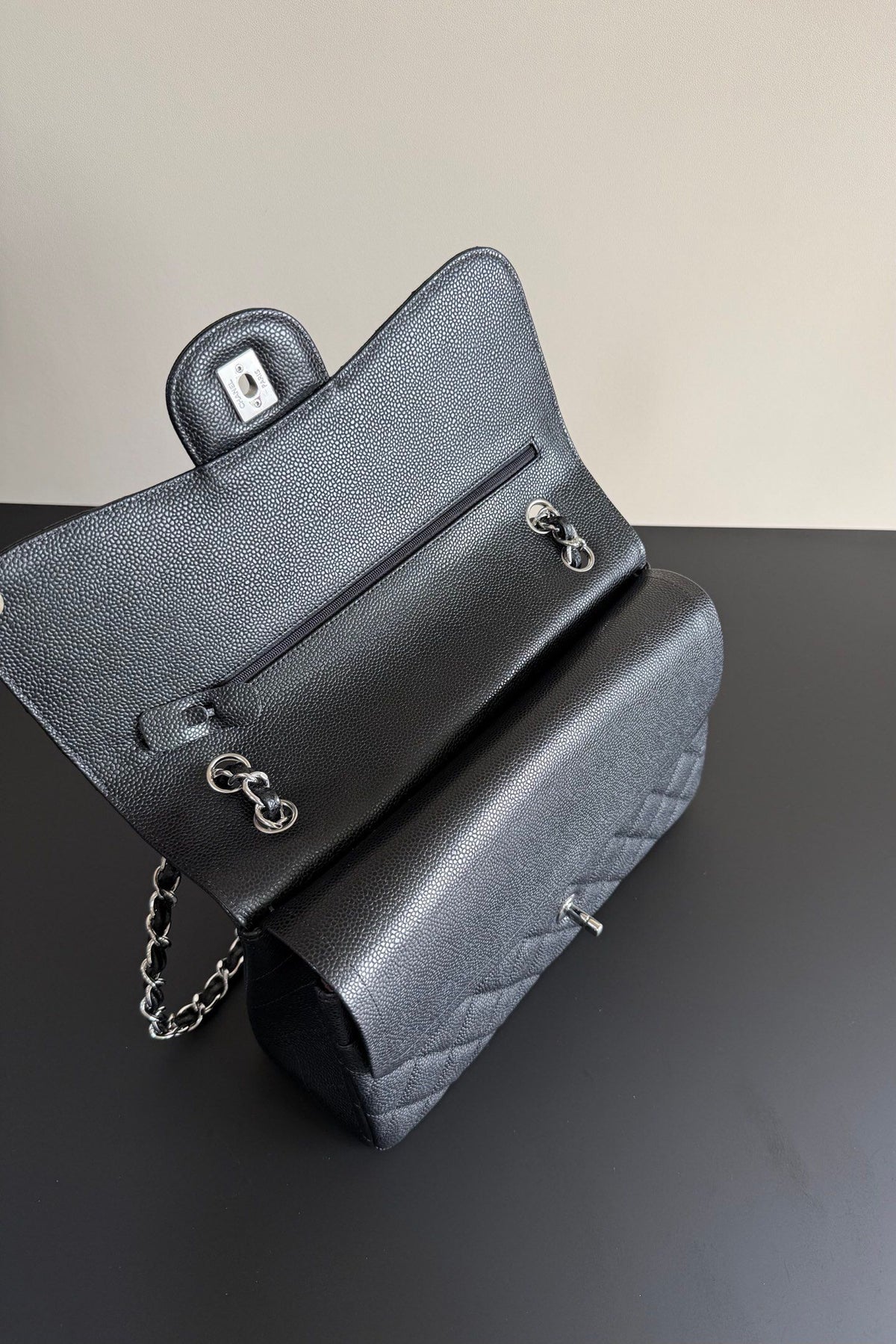 Black silver special grade all steel hardware
