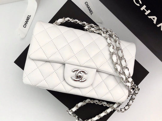 CF series 1116 classic lambskin soft to the touch awesome shape [strong] exclusively developed size 20cm