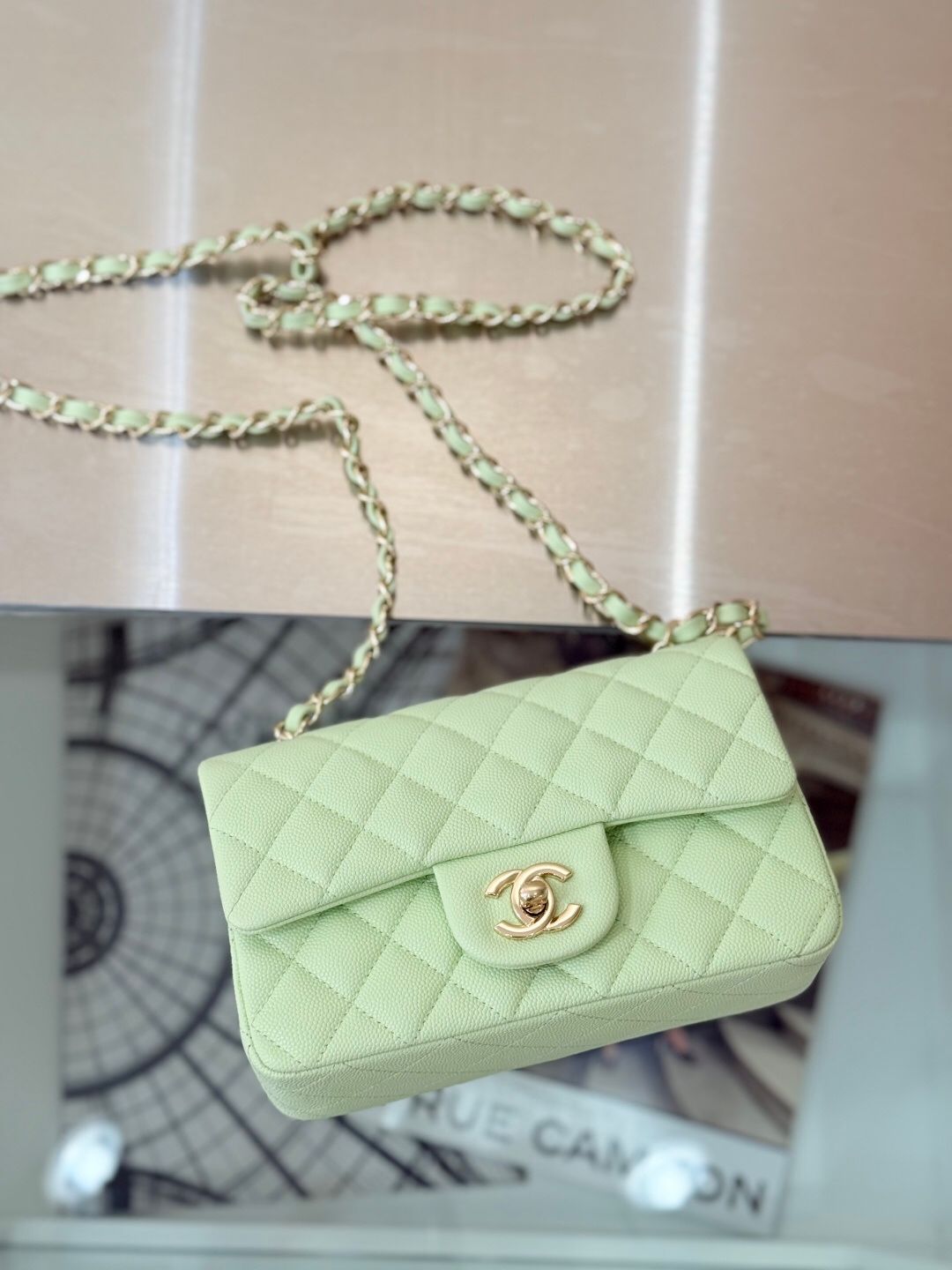 Upgraded version with chip 20 light green
