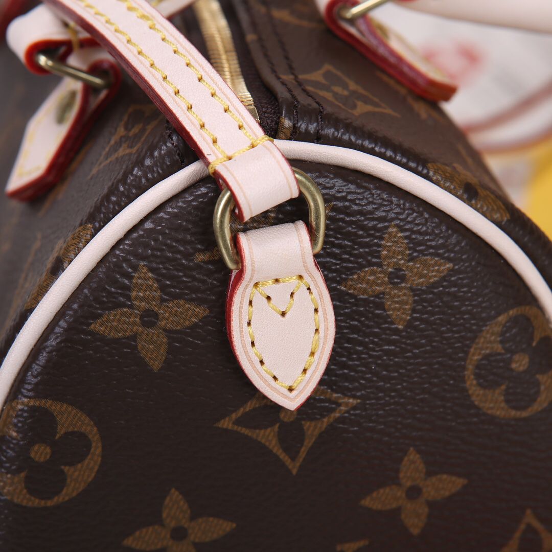 The highest version of the original factory leather top of the line original single with a full set of packaging top of the line original single LV bag handbag is made of classic Monogram canvas Nano Speedy handbag, which exudes ultimate femininity and