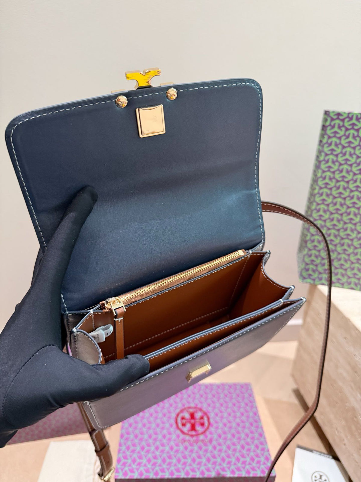 Folding Box Tory Burch Eleanor Series Small Gold Brick Underarm Bag