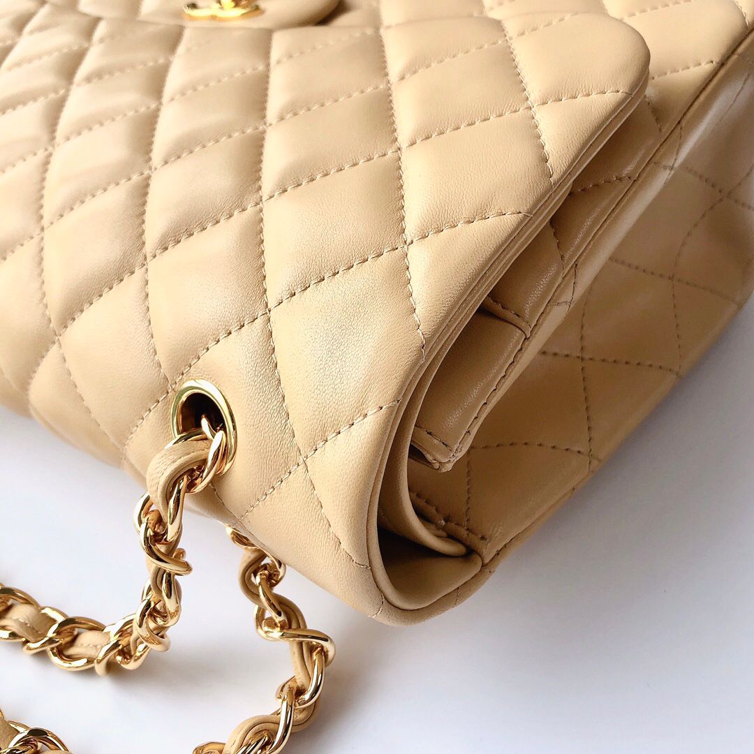 Upgraded version A1113 So beautiful that no one has friends CF Classic diamond series Original lambskin small buckle version Professionally customized heavyweight hardware shoulder straps Handmade wiring Lining leather Exquisite hot stamping font Uniform