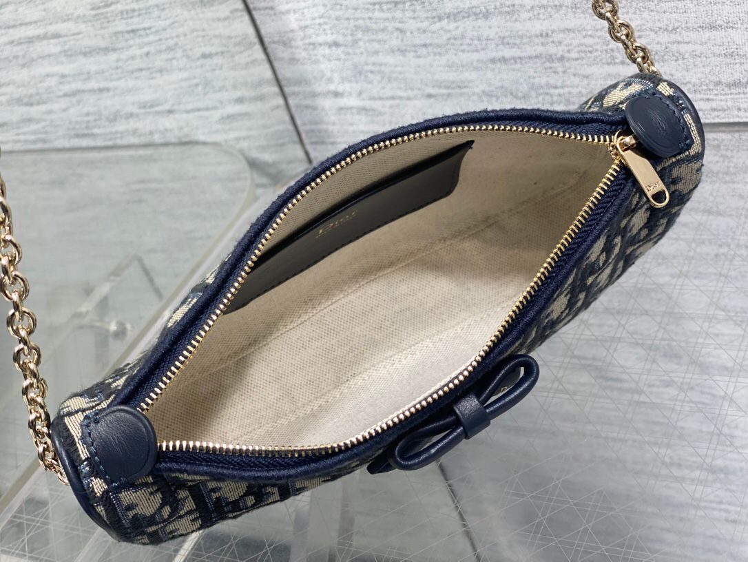 In stock Dior2026 early spring series Oblique bow chain bag, classic Oblique presbyopic canvas + black leather bow, elegant and playful