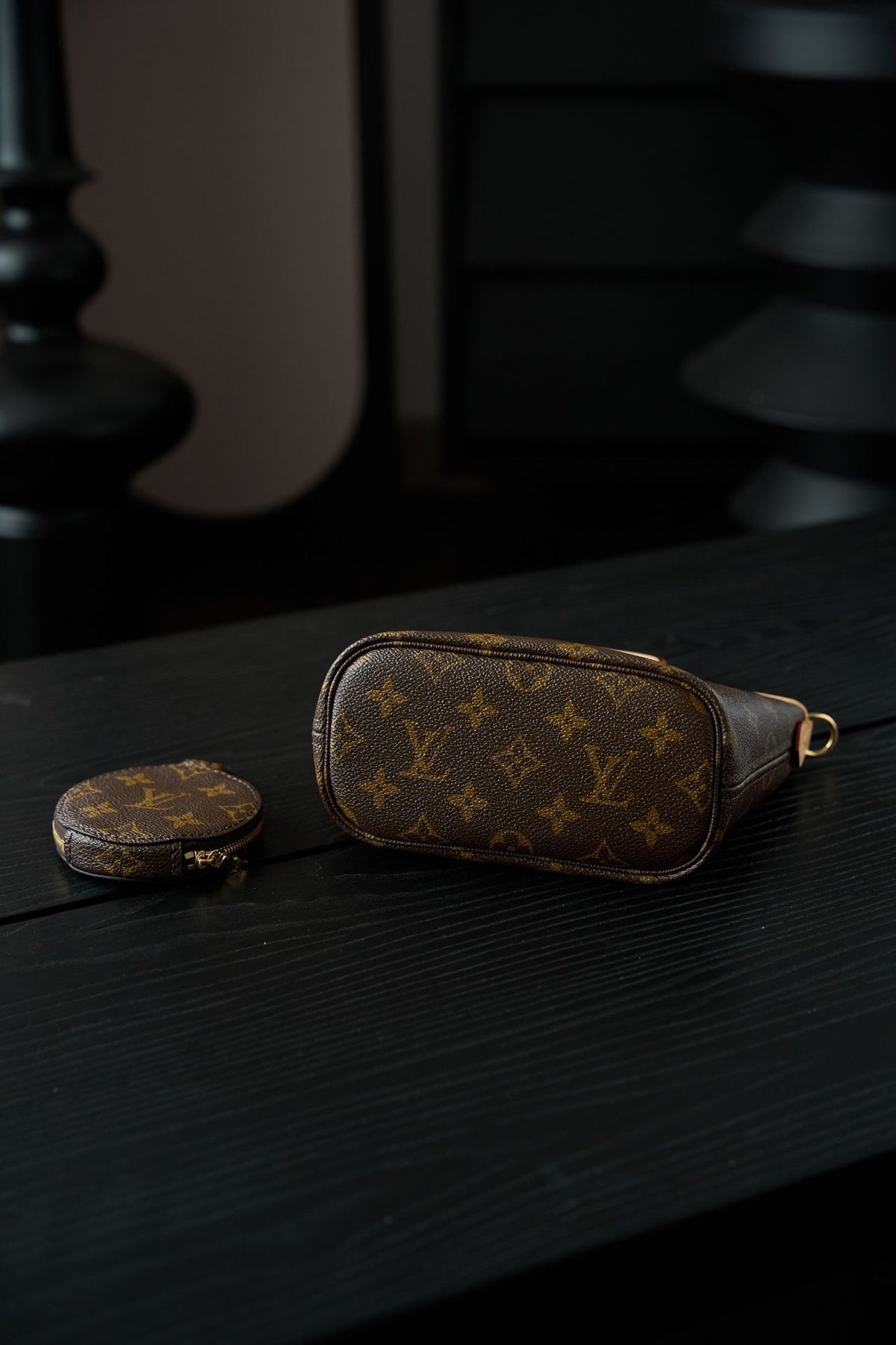 NEVERFULL BB handbag, original diamond pattern aged flower fabric, all-steel vacuum plated hardware, variable code chip M46705