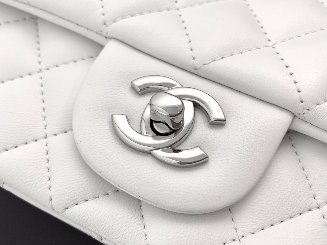 CF series 1116 classic lambskin soft to the touch awesome shape [strong] exclusively developed size 20cm