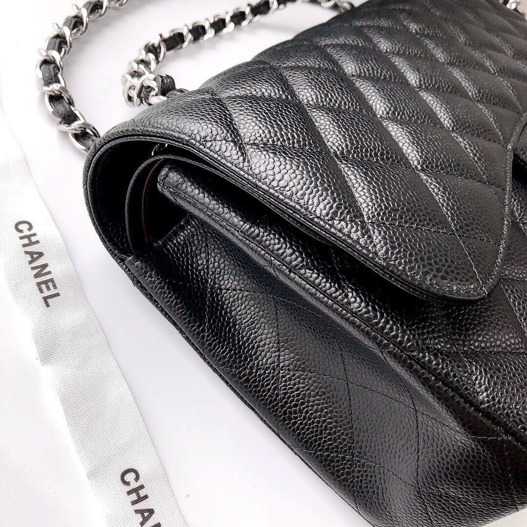 Exclusive real shot of classic ball pattern caviar cowhide 1113Jumbo imported original cowhide CF..MM directly regarded as high-end quality size 30Cm gold and silver buckle in stock P1180 Some new bags have canceled the laser mark and ID card and replaced