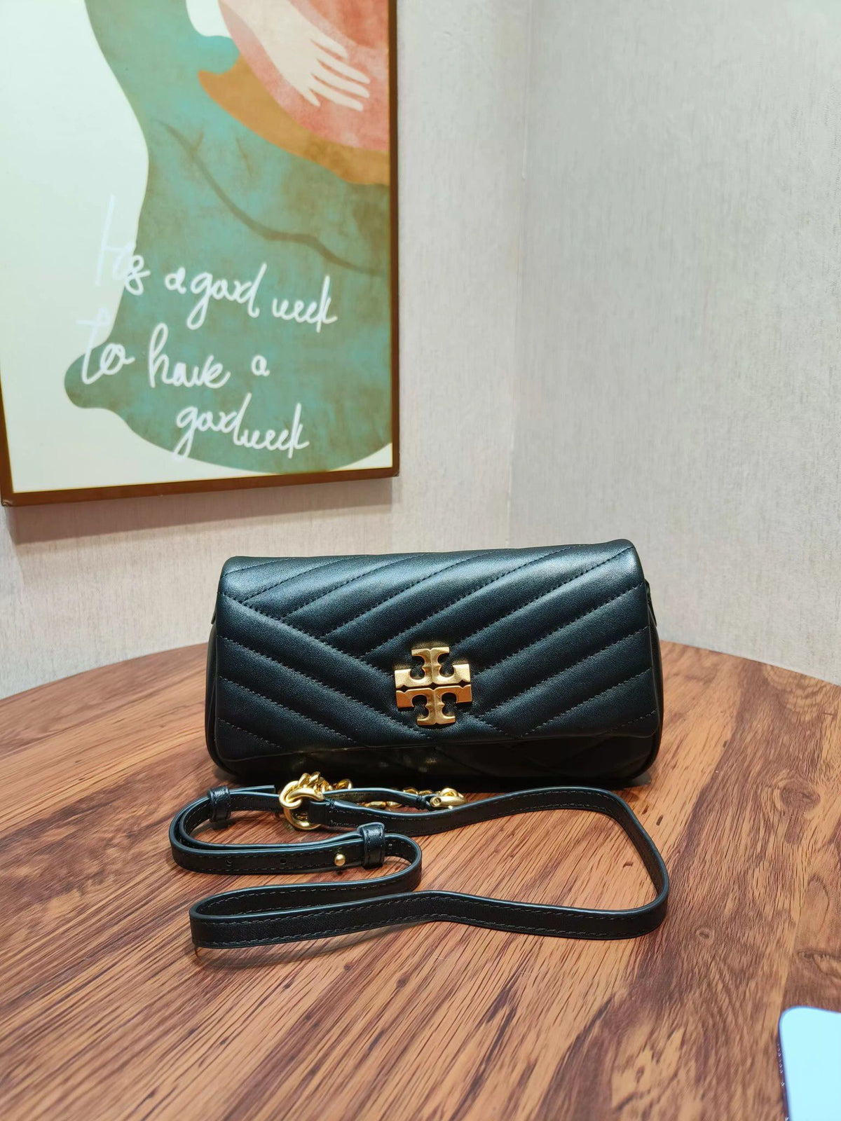 Number 941 New Kira Shoulder Backpack Version Lightweight and Suitable for Underarm Clip Made of Selected Herringbone Quilted Leather with Brown Brass Accessories, Iconic Slant Double T Logo and Detachable Crossbody Chain Exquisite Bag Design Suitable