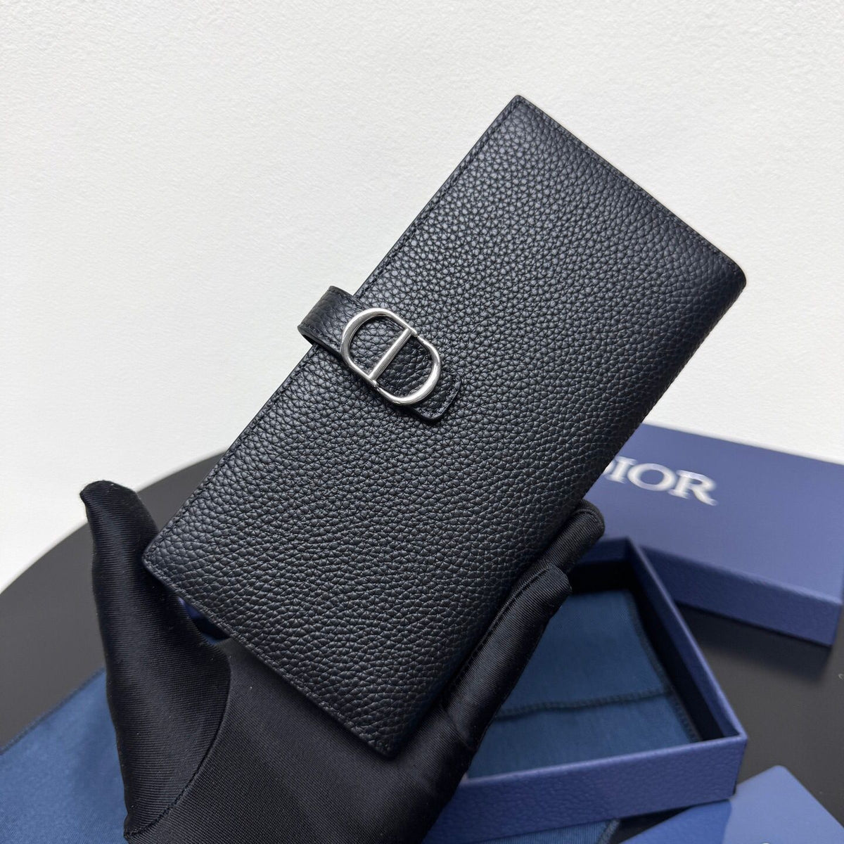 Black Grained Leather Long Bifold Wallet with Silver-Tone Accent