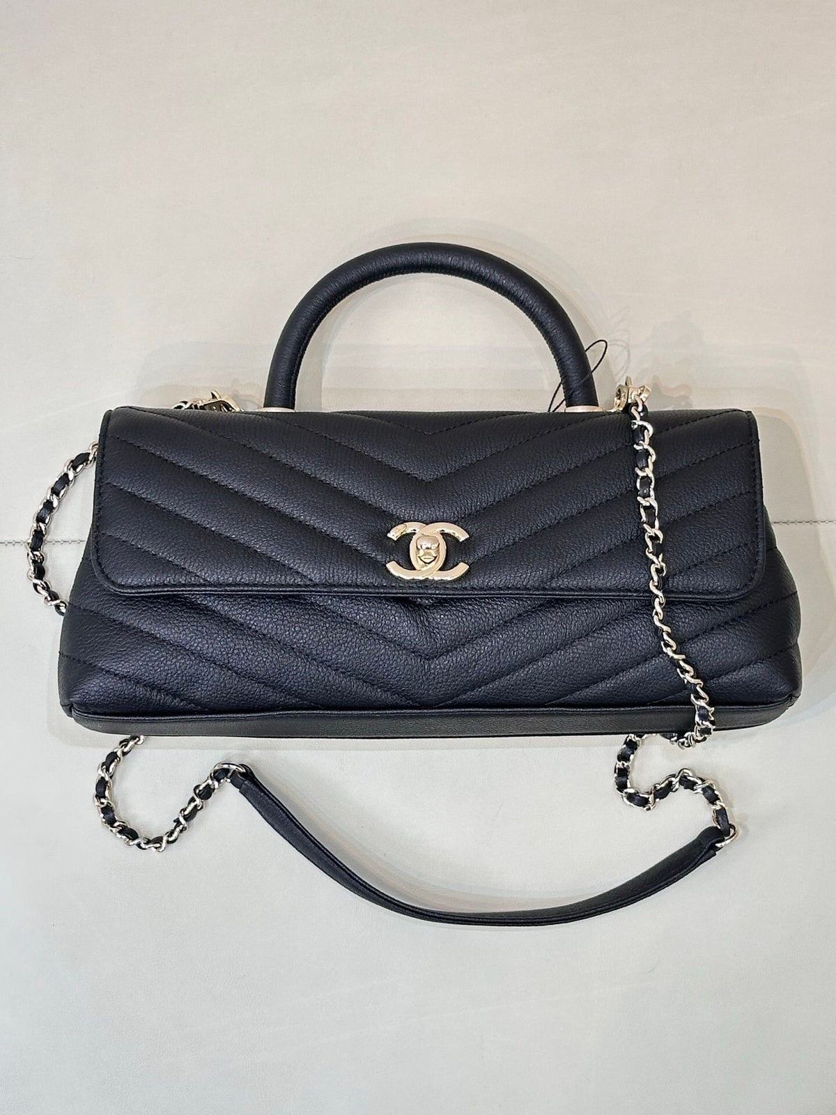 coco handle one of Xiaoxiang’s most classic styles
