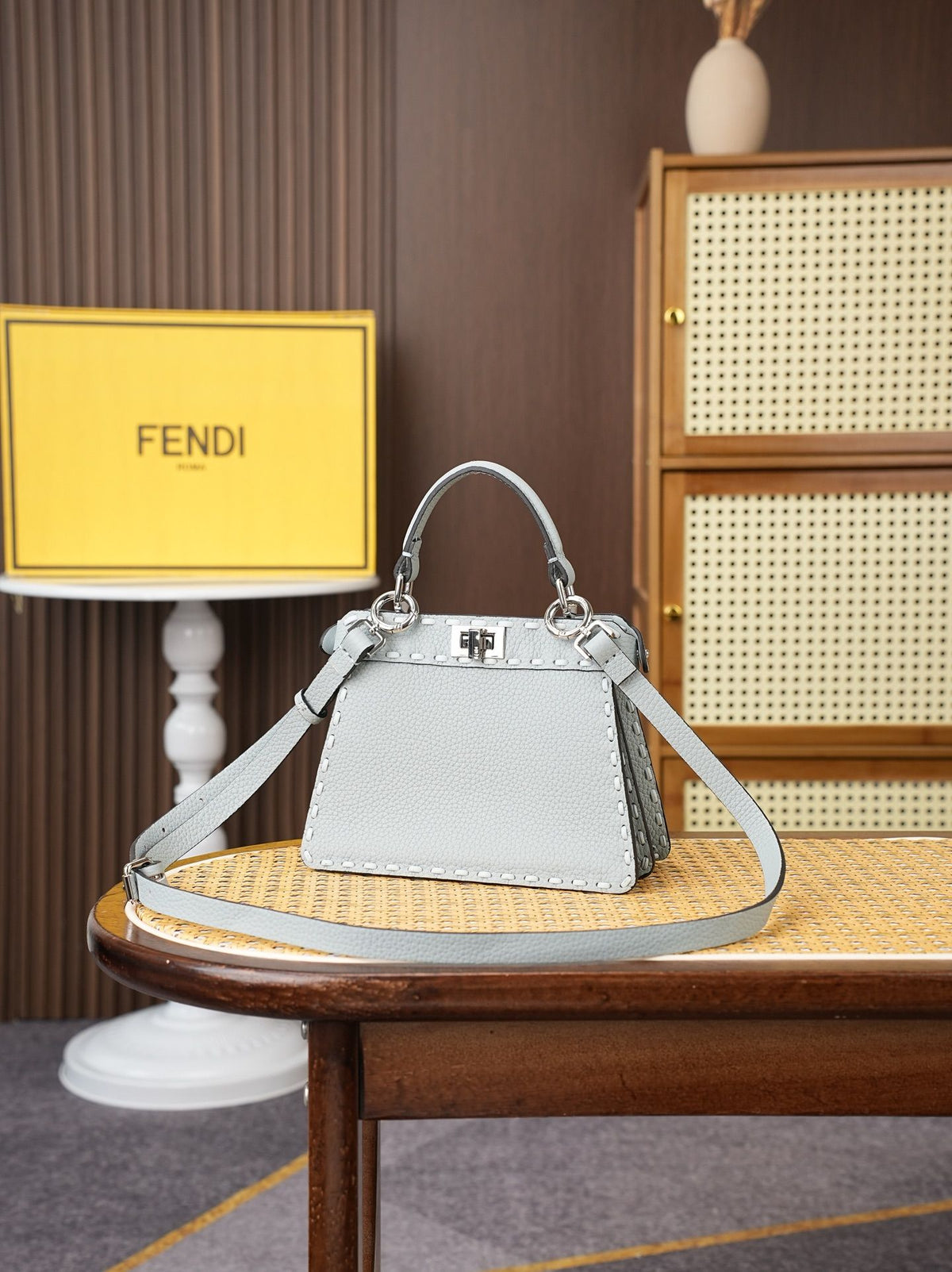 Model 15009 Ice Blue Size 20cm Details Ice Blue Hand sewn Peekaboo ISeeU Medium Handbag Litchi Pattern Calfskin Material with Classic Twist Lock Soft Nappa Leather Lining on Both Sides Separated by Hard Dividers with Buckle Internal Pocket and Gold Metal