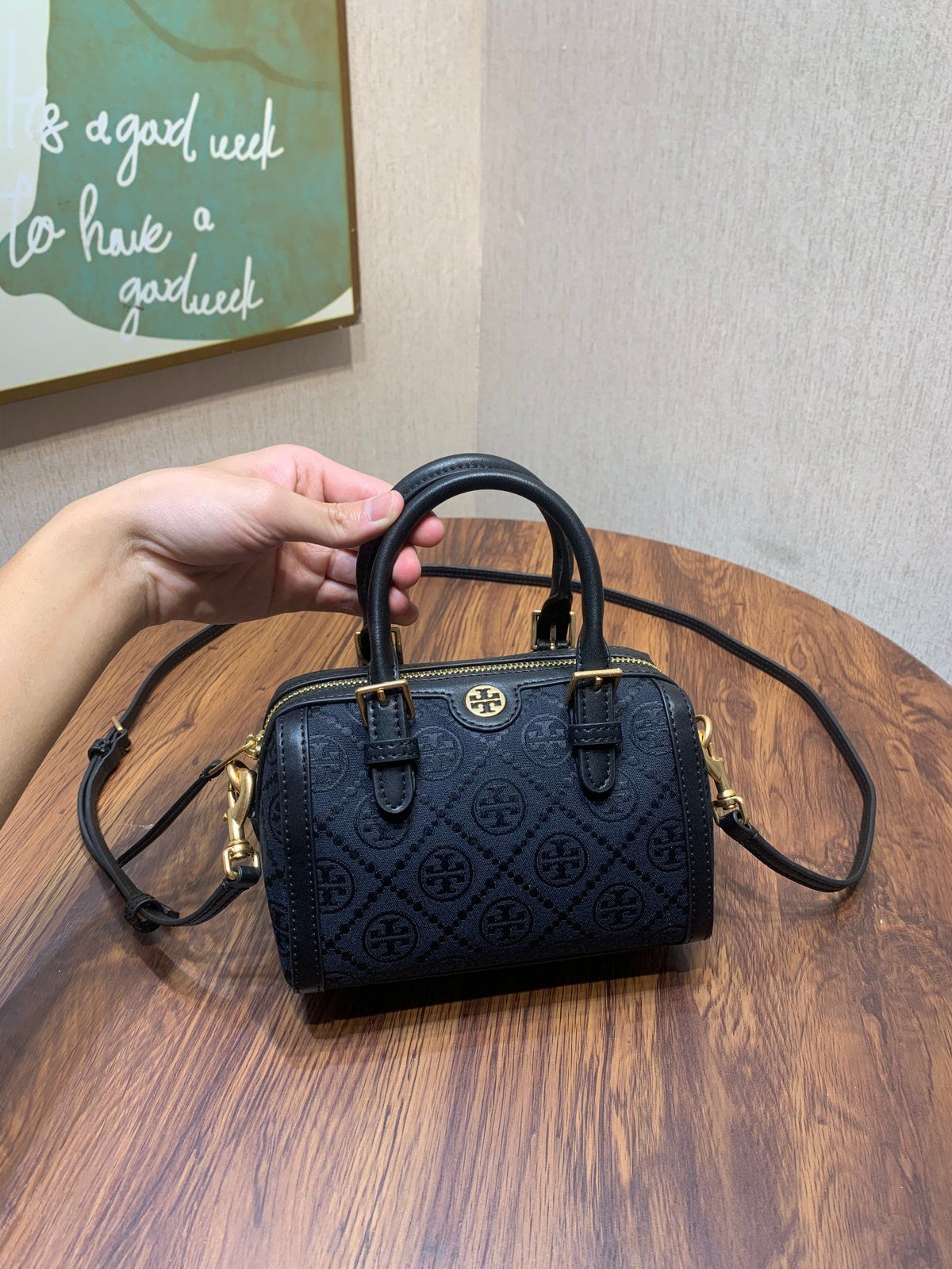 Number 1620 TORY BURCH Tang Li Bai Qi