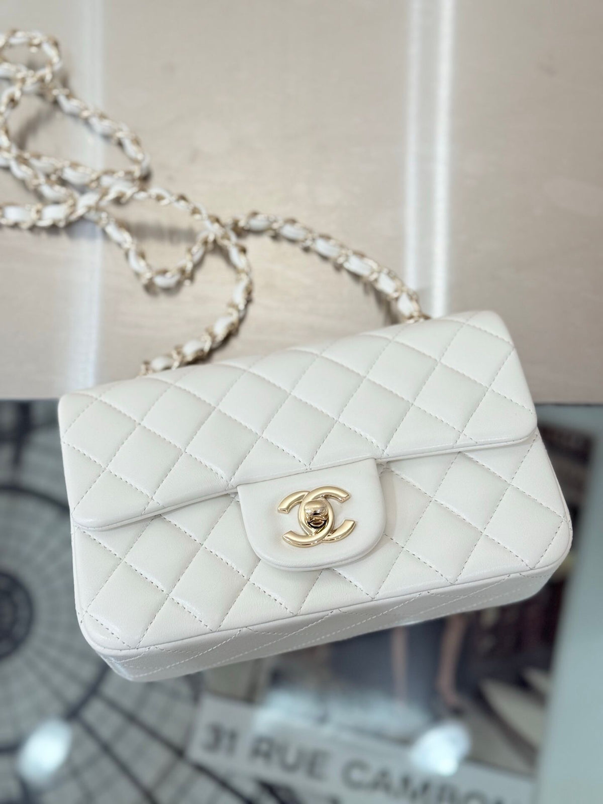 "Classic Flap" Classic large mini bag Aries