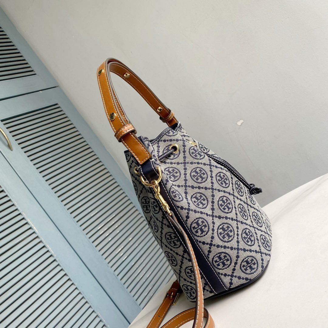 166414 New TORY BURCH T Monogram Drawstring Opening Metal Double T Logo Medium Bucket Bag TB Women's Handheld Single Shoulder Crossbody Bag Size 21-18-11.5