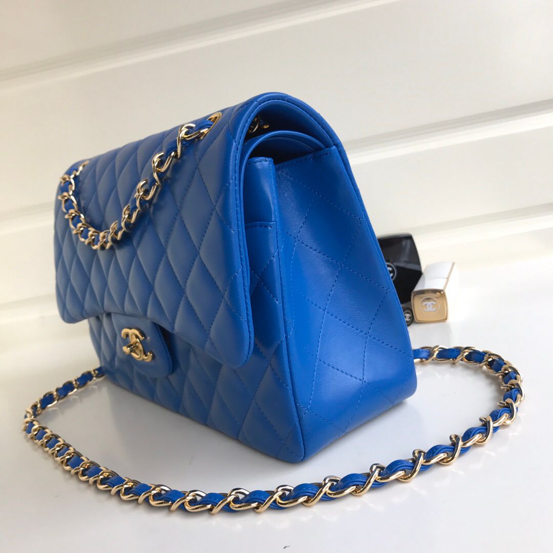 Upgraded version A1113 So beautiful that no one has friends CF Classic rhombus series Original lambskin small buckle version Professionally customized heavyweight hardware shoulder straps Handmade wiring Matching with same color lining Exquisite hot stamp