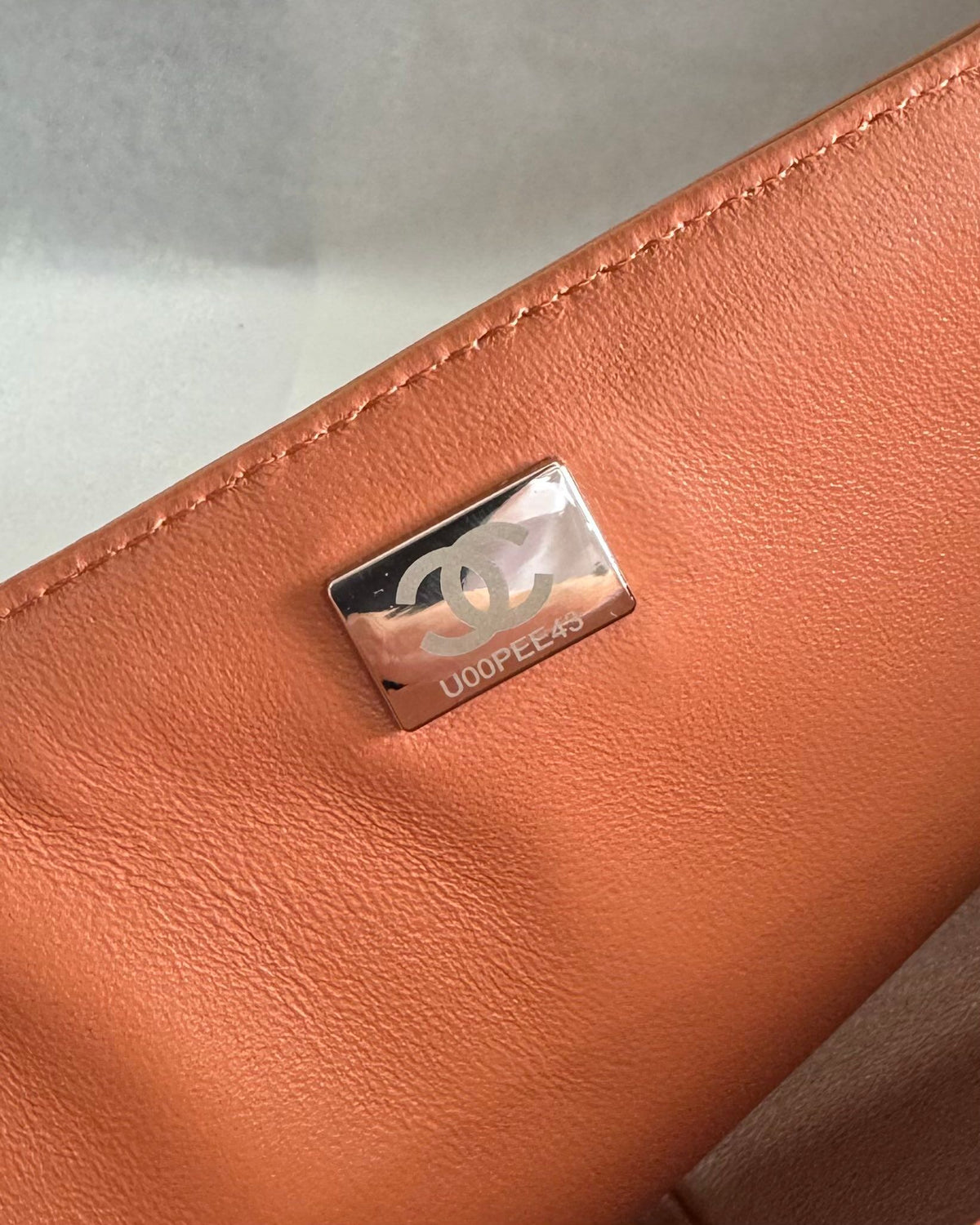 Upgraded version A1113 So beautiful that no one has friends CF Classic diamond series Original lambskin small buckle version Professionally customized heavyweight hardware shoulder straps Handmade wiring Lining leather Exquisite hot stamping font Uniform