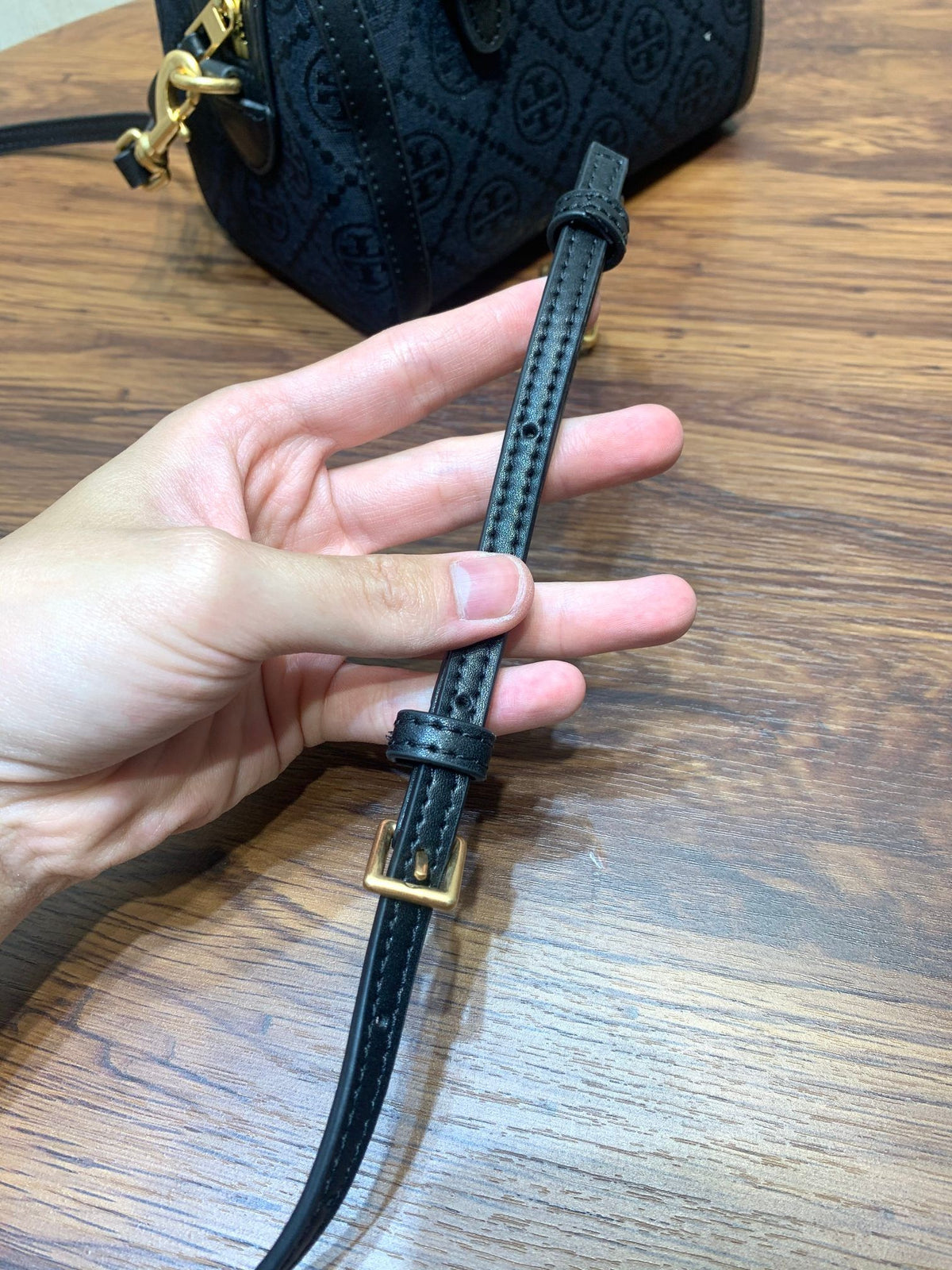 Number 1620 TORY BURCH Tang Li Bai Qi