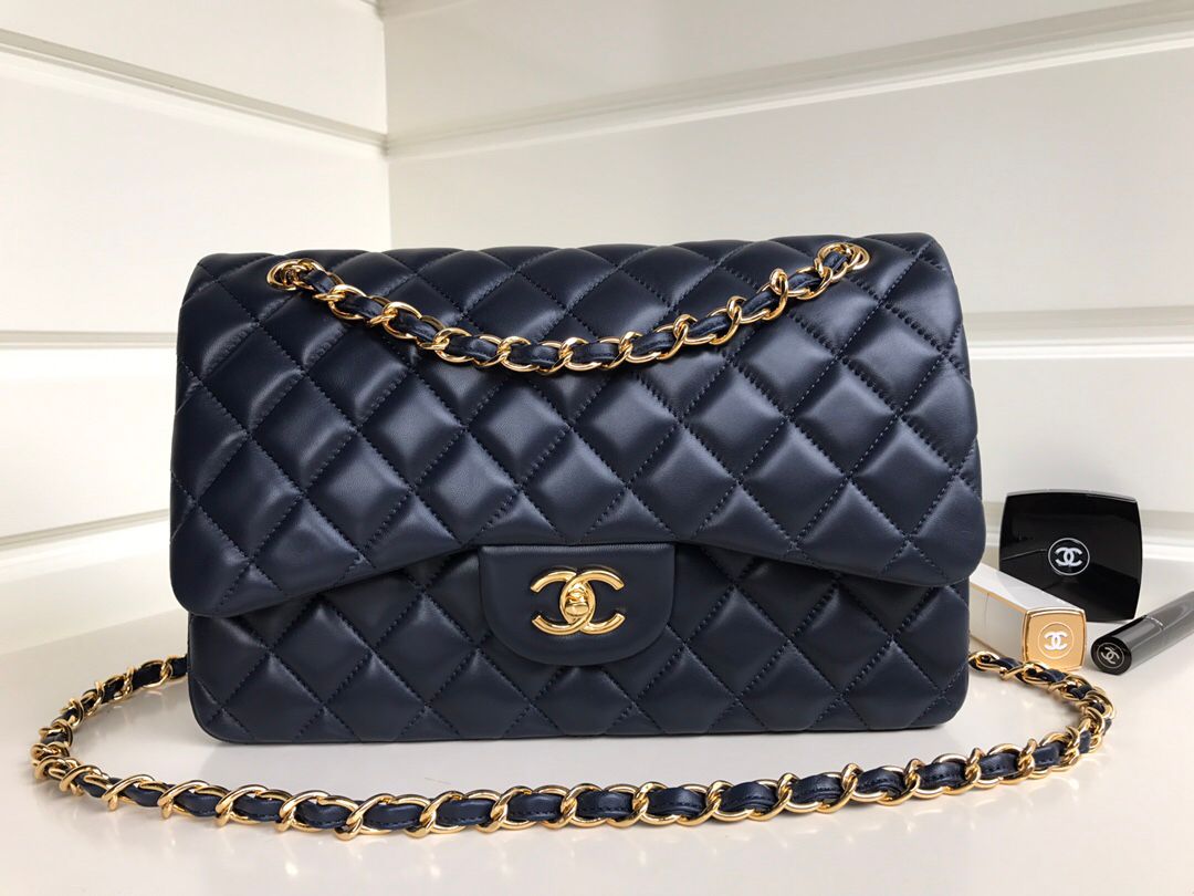 Upgraded version A1113 So beautiful that no one has friends CF Classic diamond series Original lambskin small buckle version Professionally customized heavyweight hardware shoulder straps Handmade wiring Lining leather Exquisite hot stamping font Uniform