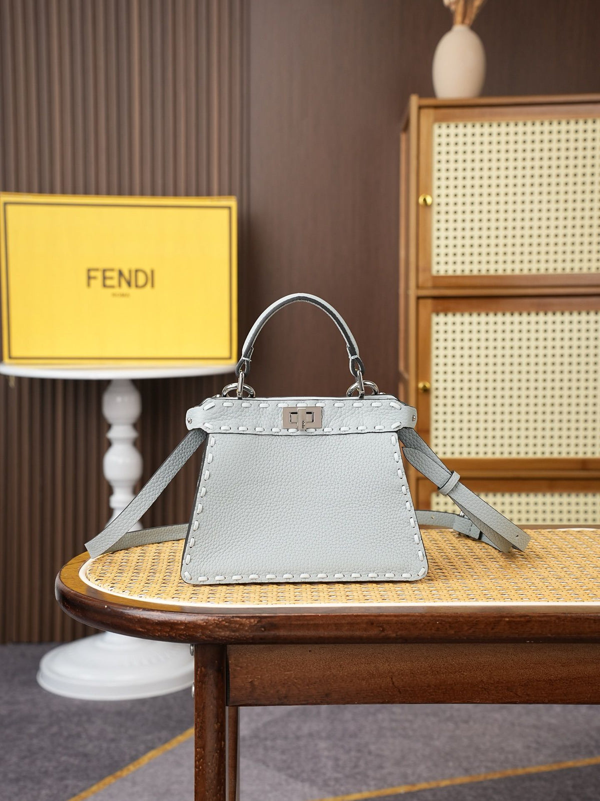 Model 15009 Ice Blue Size 20cm Details Ice Blue Hand sewn Peekaboo ISeeU Medium Handbag Litchi Pattern Calfskin Material with Classic Twist Lock Soft Nappa Leather Lining on Both Sides Separated by Hard Dividers with Buckle Internal Pocket and Gold Metal