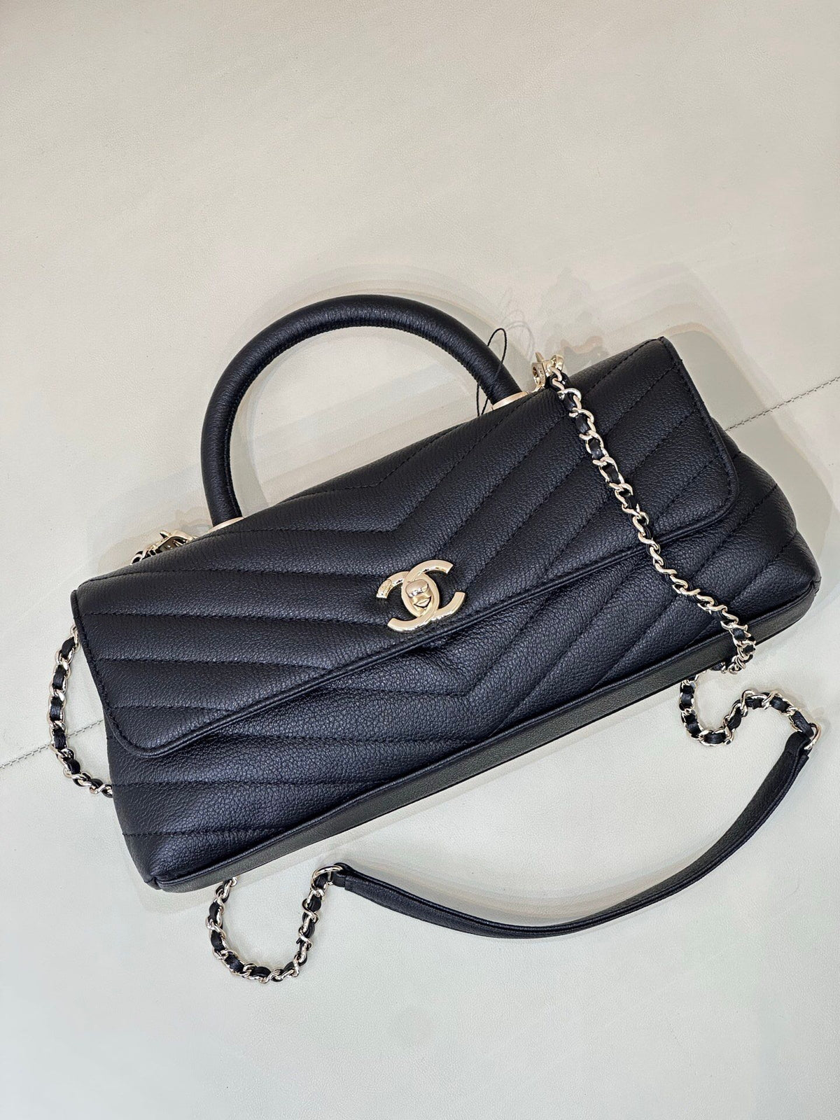 coco handle one of Xiaoxiang’s most classic styles