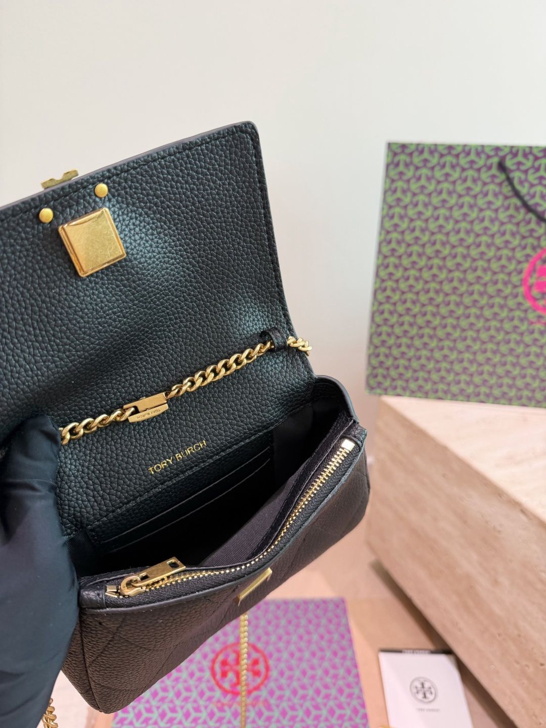 Comes with Tory Burch Charlie mini shoulder bag gift box