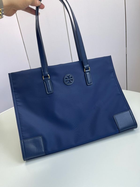 Black and blue arrived at 81478 tory Burch ELLA new solid color nylon shoulder tote bag, with excellent practicality and size 372616. Number h007 P370