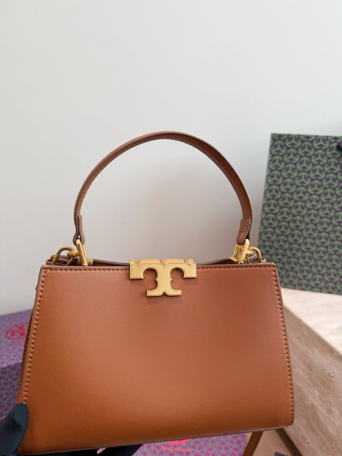 Small box size 2215cm