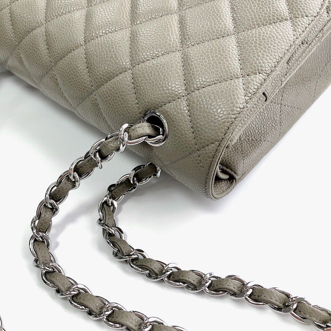 Exclusive real shot of classic ball pattern caviar cowhide 1113Jumbo imported original cowhide CF..MM directly regarded as high-end quality size 30Cm gold and silver buckle in stock P1180 Some new bags have canceled the laser mark and ID card and replaced
