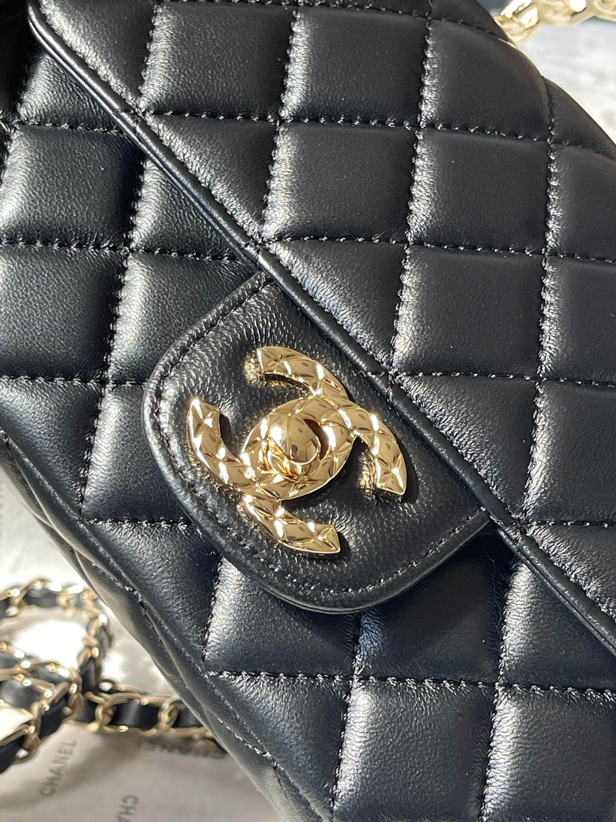 The highest version, original factory leather, top-grade original single product, comes with a full set of packaging