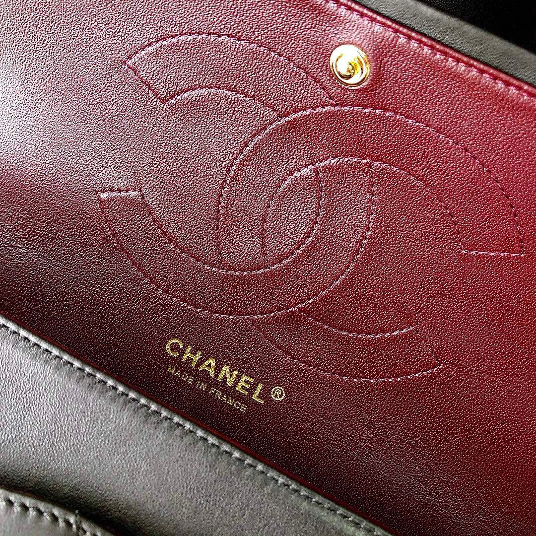 Upgraded version A1113 So beautiful that no one has friends CF Classic diamond series Original lambskin small buckle version Professionally customized heavyweight hardware shoulder strap Handmade wiring Lining leather Exquisite hot stamping font Uniform