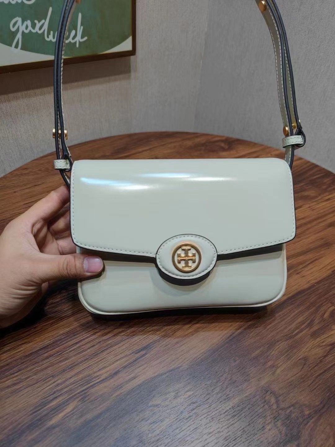 TB Tofu Bag ROBINSON Lacquer Leather Dual Use Shoulder Backpack
