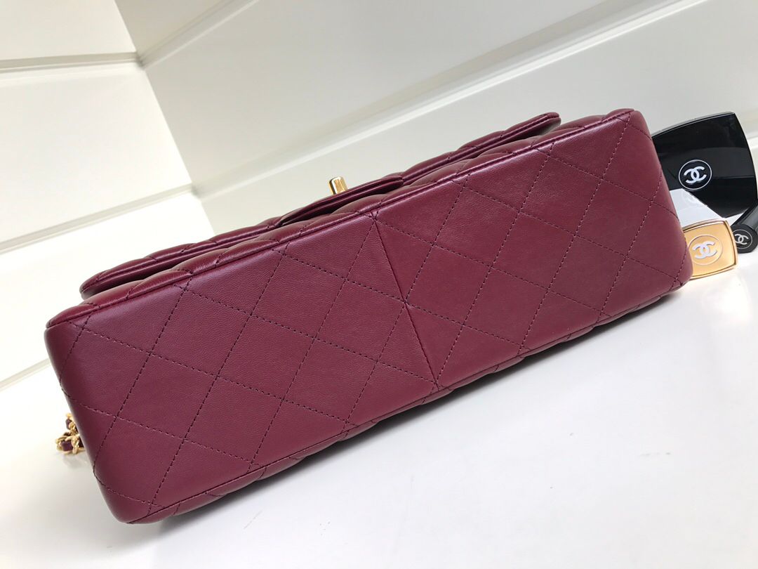 Upgraded version A1113 So beautiful that no one has friends CF Classic rhombus series Original lambskin small buckle version Professionally customized heavyweight hardware shoulder straps Handmade wiring Matching with same color lining Exquisite hot stamp
