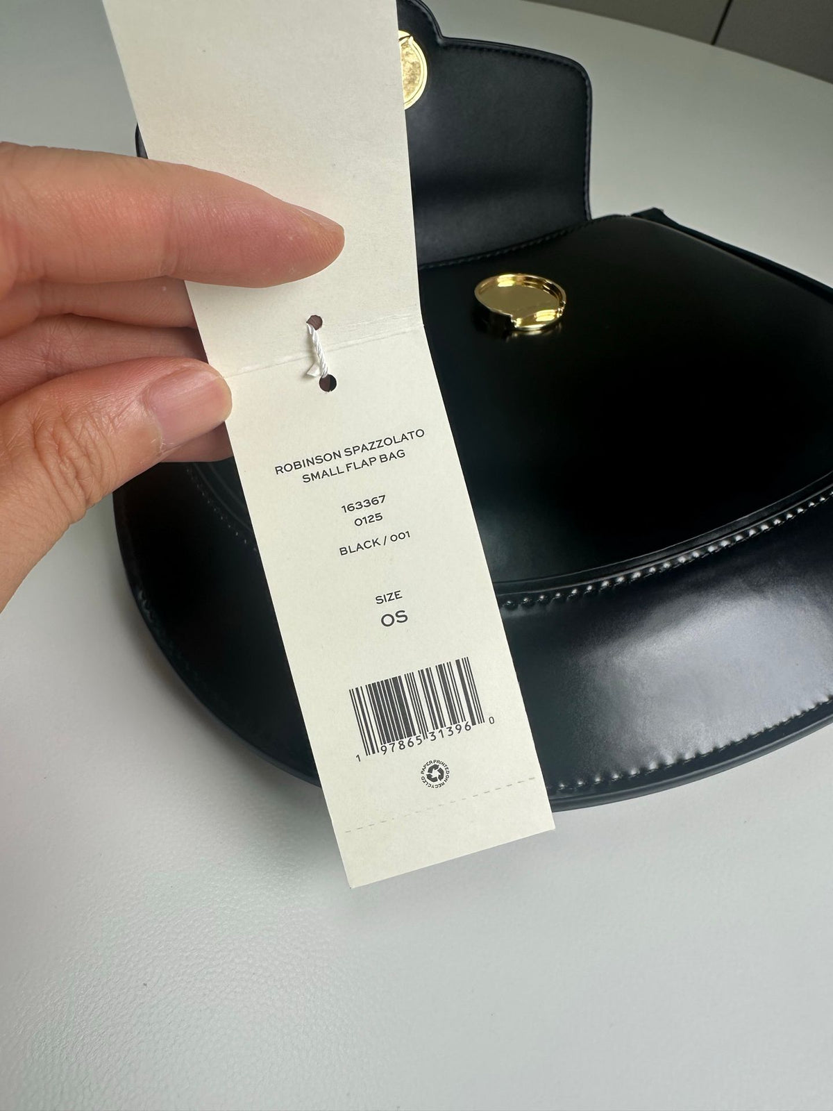 Spring/Summer 163367 Tang Li Bai Qi ROBINSON Small Flip Shoulder Backpack Handbag with Classic and Versatile silhouette, Suitable for daily use, Showcasing Fashion Taste, Adorned with Smooth and Round Edges, Height 18/Length 24/Depth 5cm