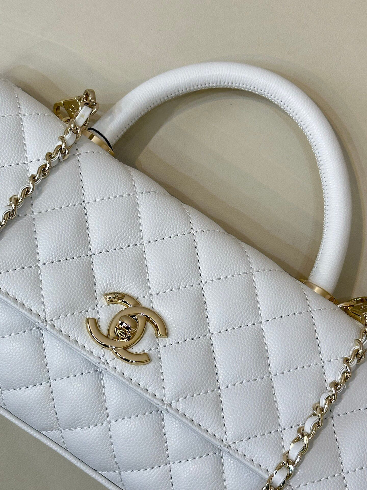 coco handle one of Xiaoxiang’s most classic styles