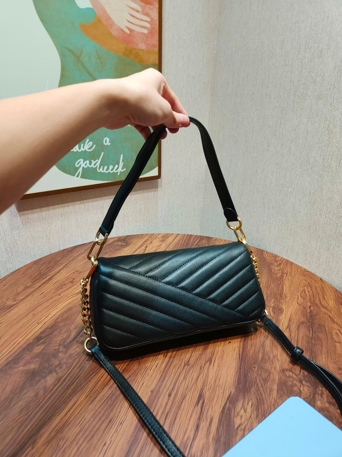 Number 941 New Kira Shoulder Backpack Version Lightweight and Suitable for Underarm Clip Made of Selected Herringbone Quilted Leather with Brown Brass Accessories, Iconic Slant Double T Logo and Detachable Crossbody Chain Exquisite Bag Design Suitable