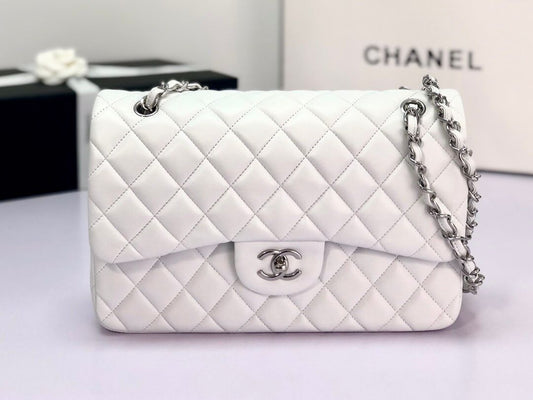 Upgraded version A1113 So beautiful that no one has friends CF Classic diamond series Original lambskin small buckle version Professionally customized heavyweight hardware shoulder straps Handmade wiring Lining leather Exquisite hot stamping font Uniform