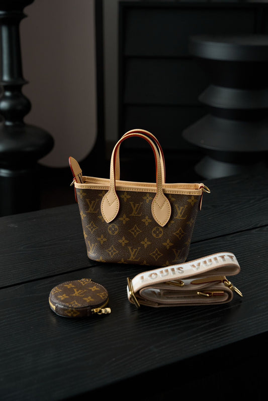 NEVERFULL BB handbag, original diamond pattern aged flower fabric, all-steel vacuum plated hardware, variable code chip M46705