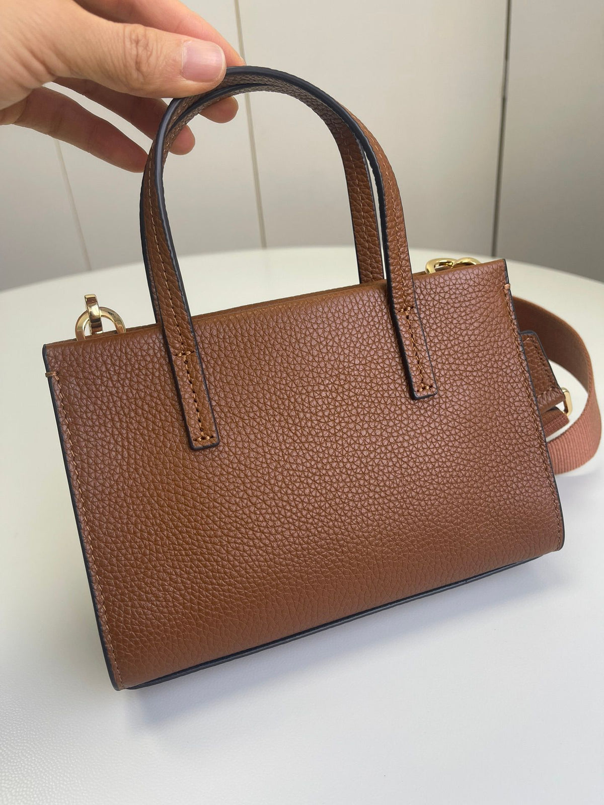 Story Burch ELLA tote, natural drop cowhide crossbody, bill of lading shoulder bag size 19.5x14.5x7, number H089 P370