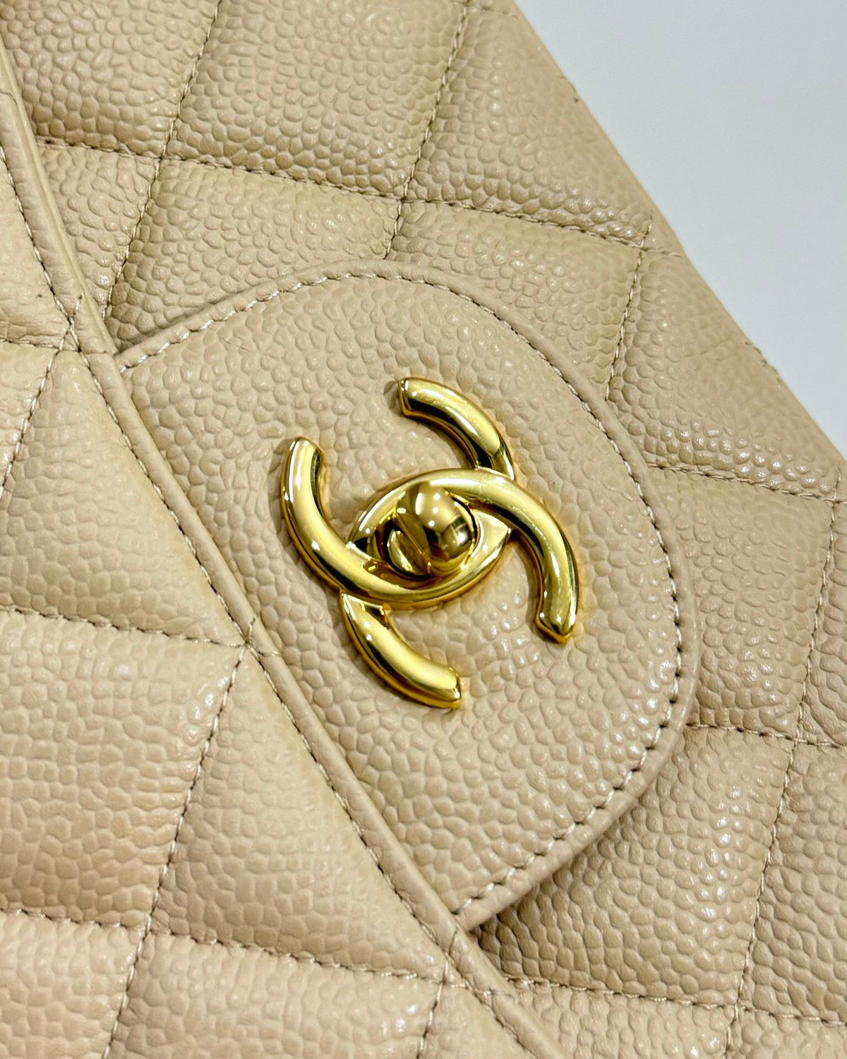 Exclusive real shot of classic ball pattern caviar cowhide 1113Jumbo entirely imported original cowhide CF..MM directly regarded as high-end quality size 30Cm gold and silver buckle in stock P1180