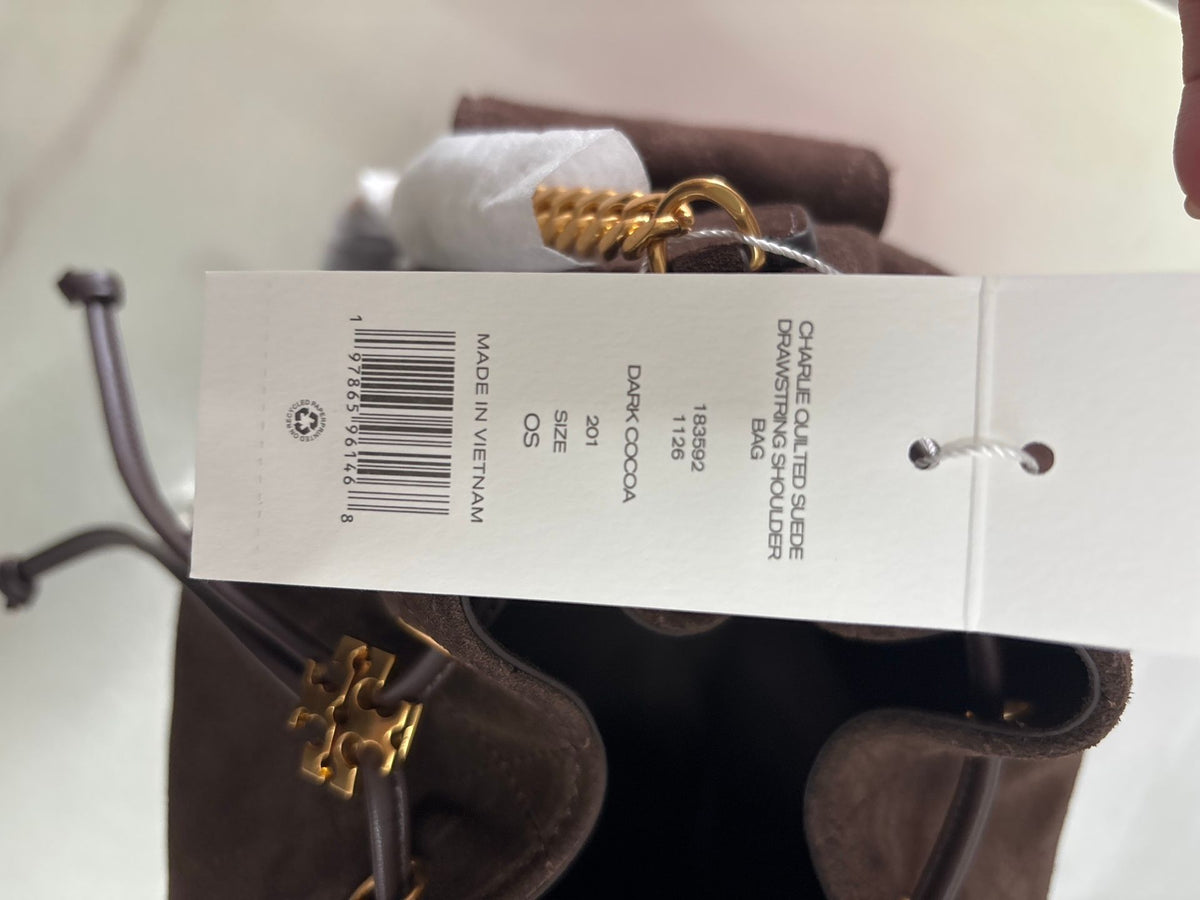 TORY BURCH is a super capable muntjac HoBo