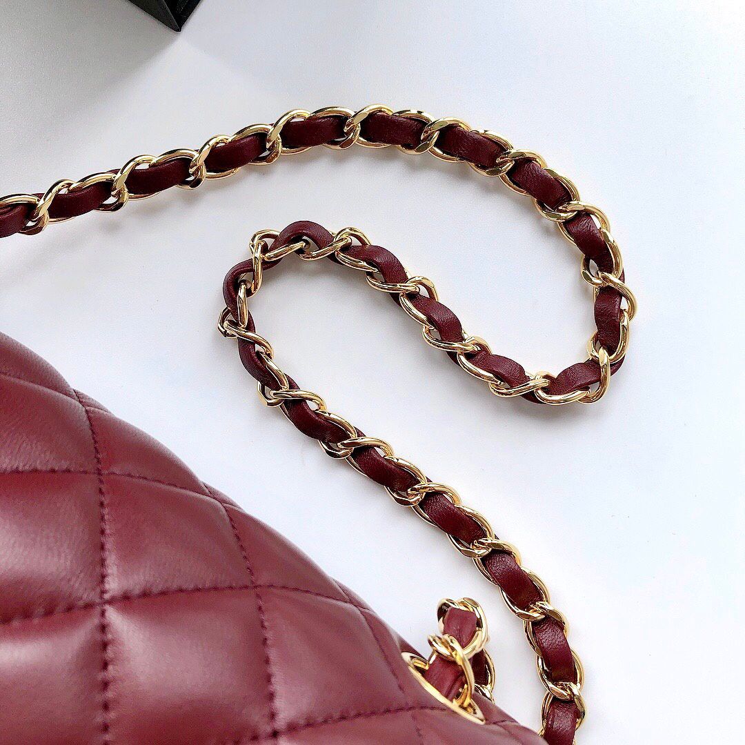 p780 latest version CF series 1116 classic lambskin soft to the touch awesome shape [strong] exclusively developed size 20cm Some new bags have canceled the laser mark and ID card and instead used the steel seal as shown in the picture