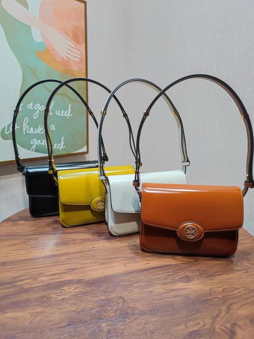 TB Tofu Bag ROBINSON Lacquer Leather Dual Use Shoulder Backpack