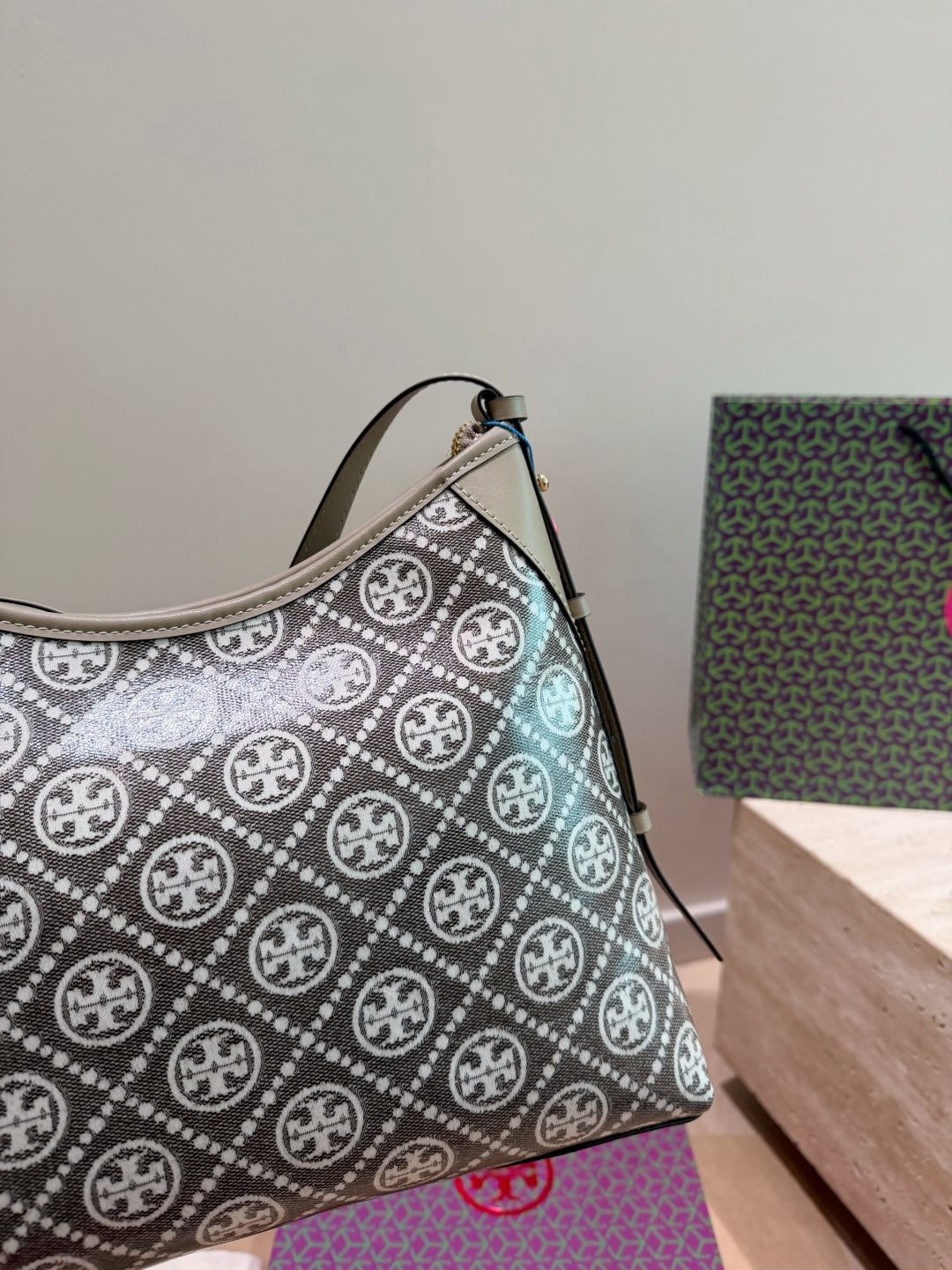 Tory Burch Hobo Underarm Bag