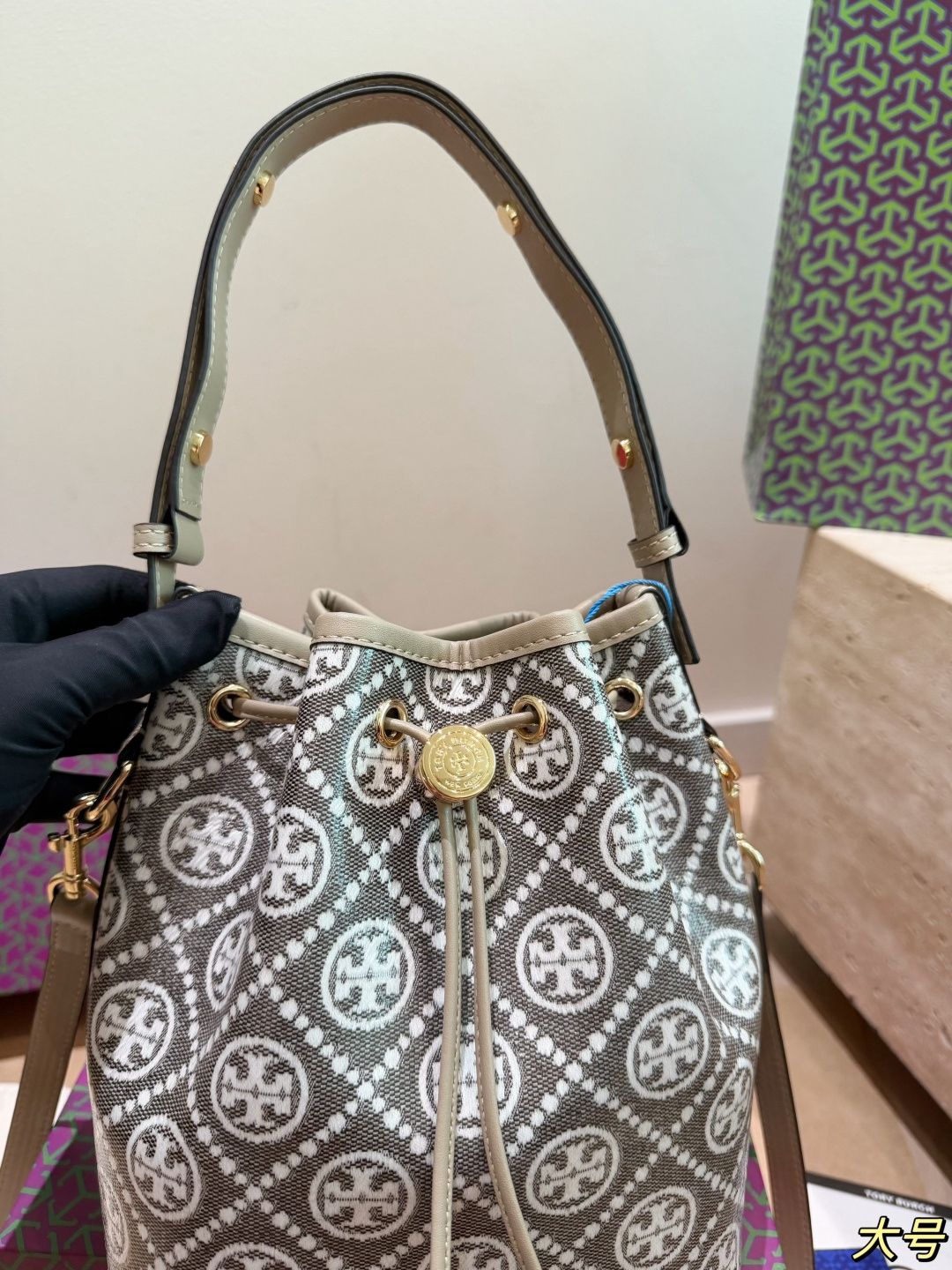 Large size box commuting versatile king | Tory Burch vintage water bucket bag